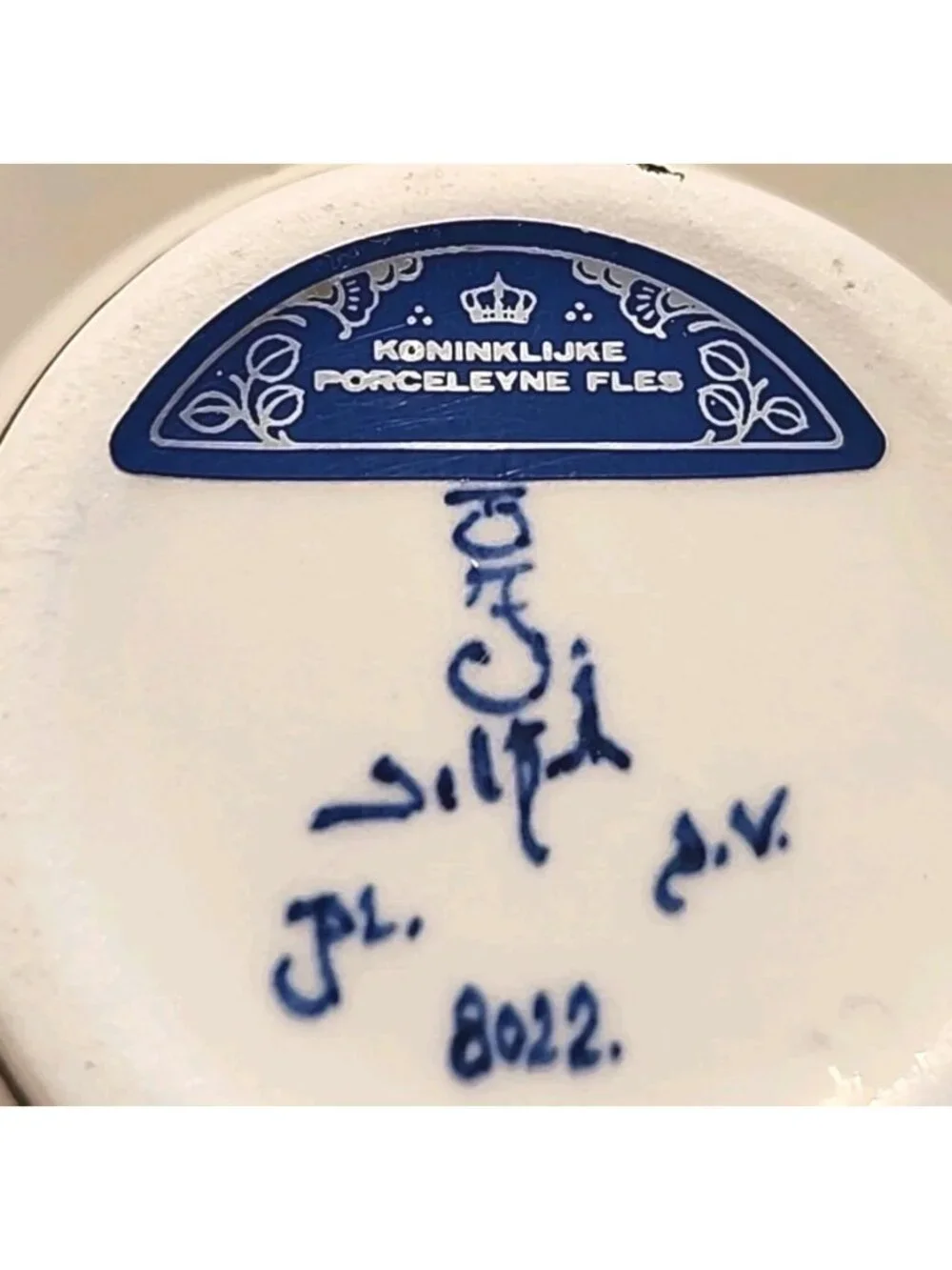 Royal Delft De Koninklijke Porceleyne Fles Vintage Petit Vase Signed Netherlands